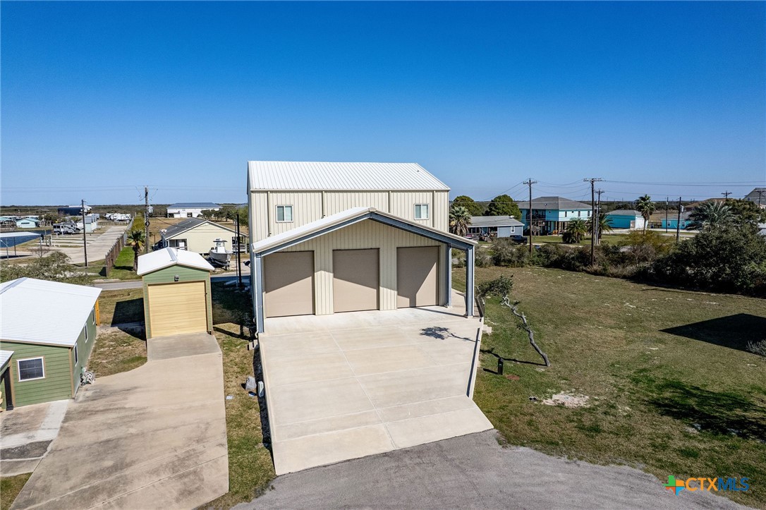 265 Coastal Oaks Loop Property Photo 32
