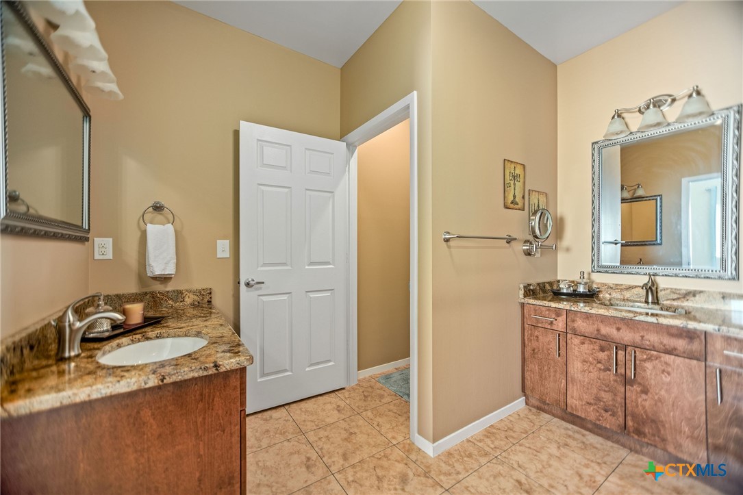 265 Coastal Oaks Loop Property Photo 36