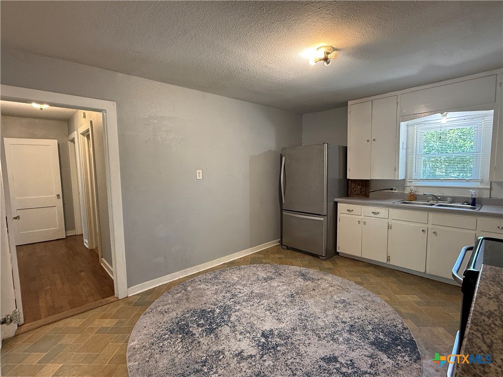 859 Oasis Street Property Photo 6