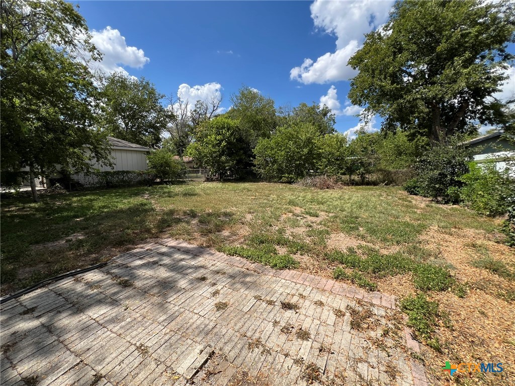 859 Oasis Street Property Photo 14