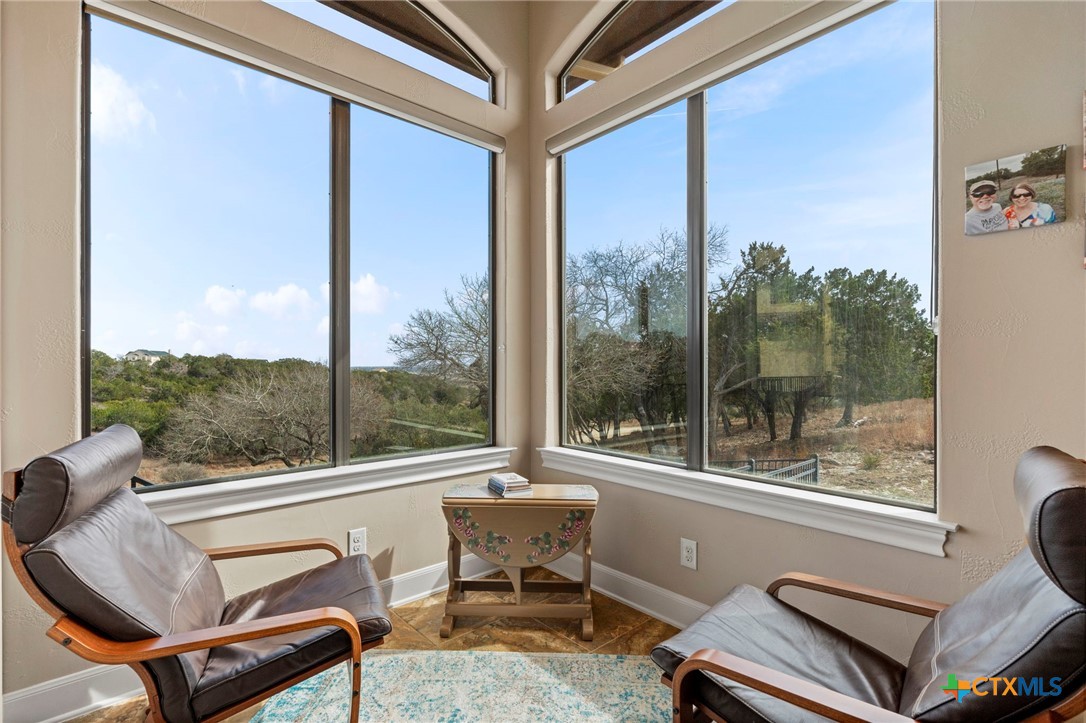 1039 Bluewater Place Property Photo 39