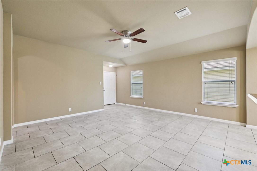 105 Casita Cove Property Photo 7