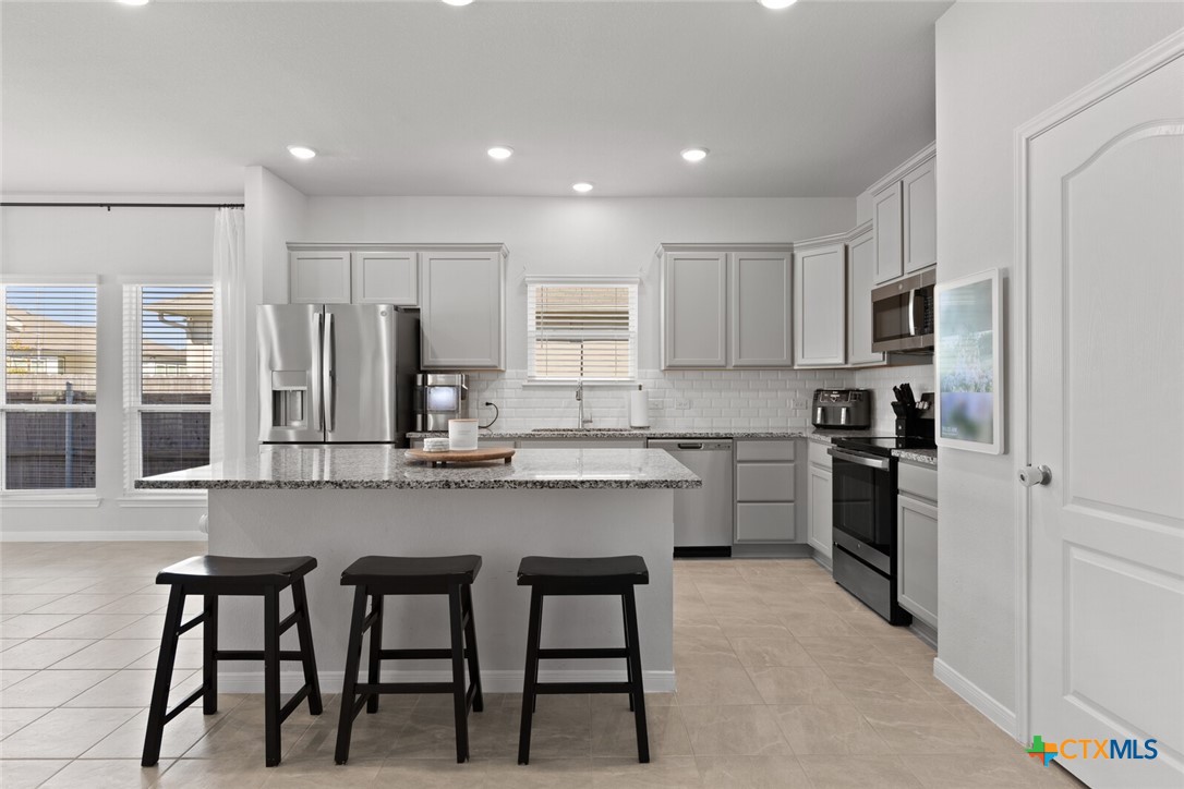 2028 Clear Sky Court Property Photo 9