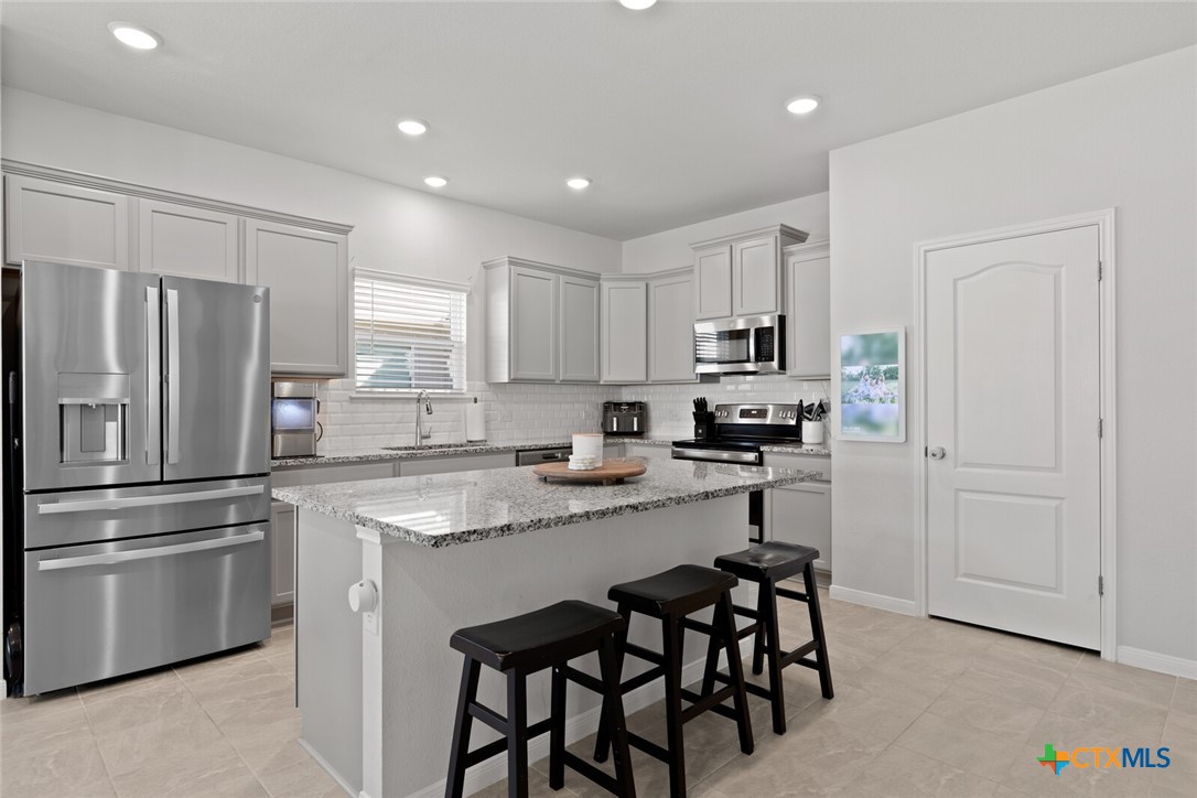 2028 Clear Sky Court Property Photo 10