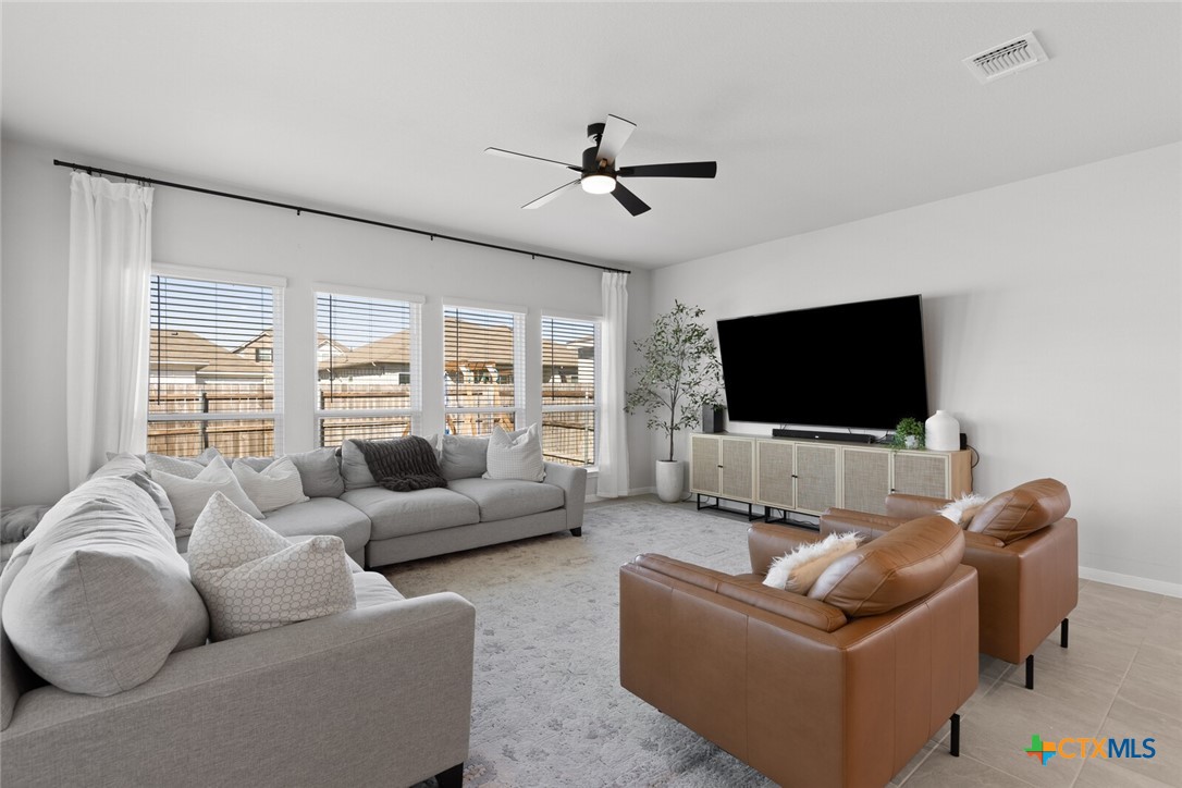 2028 Clear Sky Court Property Photo 18