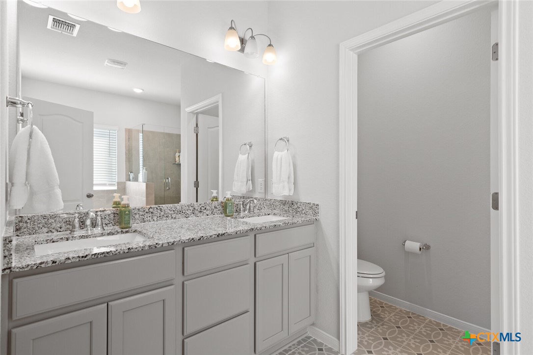 2028 Clear Sky Court Property Photo 23