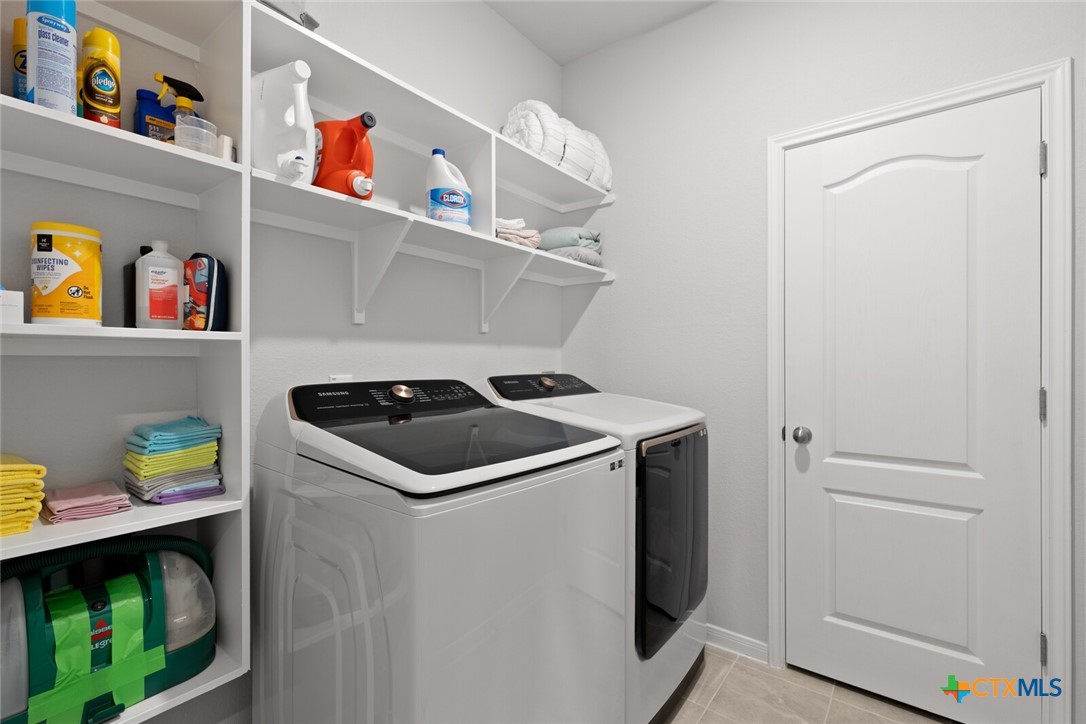 2028 Clear Sky Court Property Photo 32