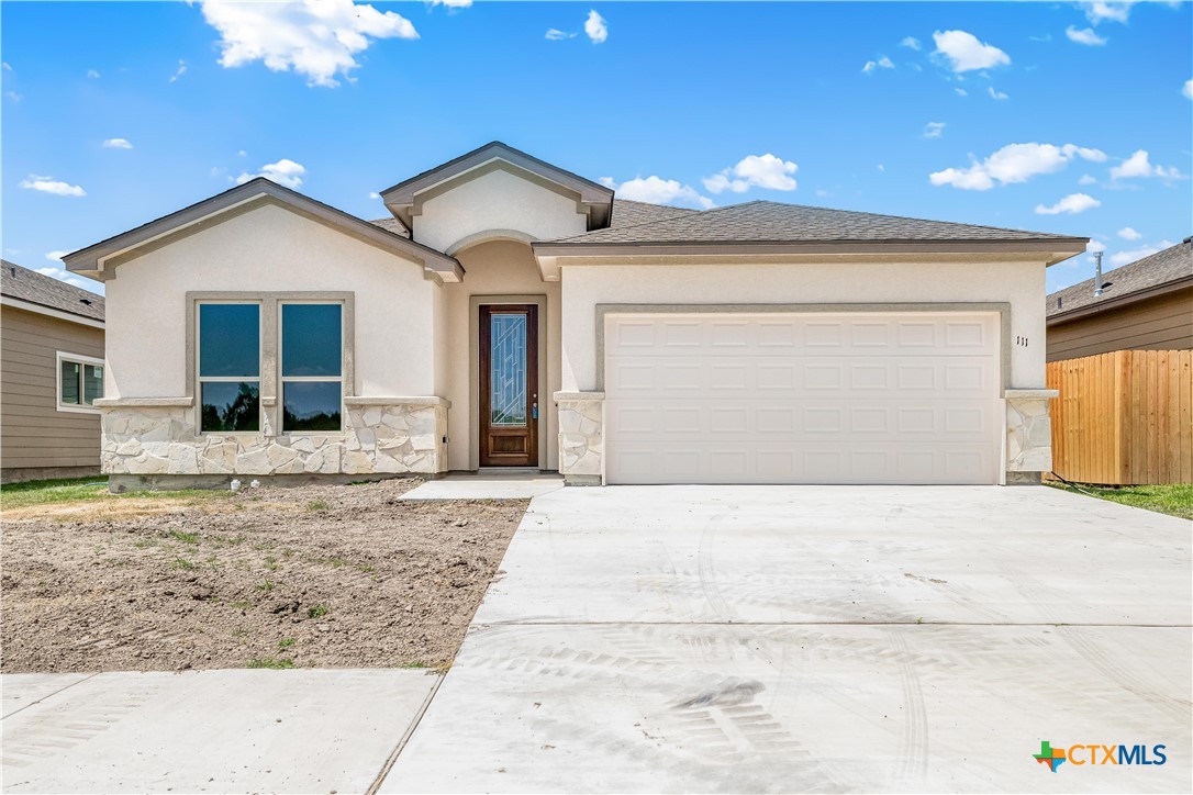 111 Giacomo Drive Property Photo 1