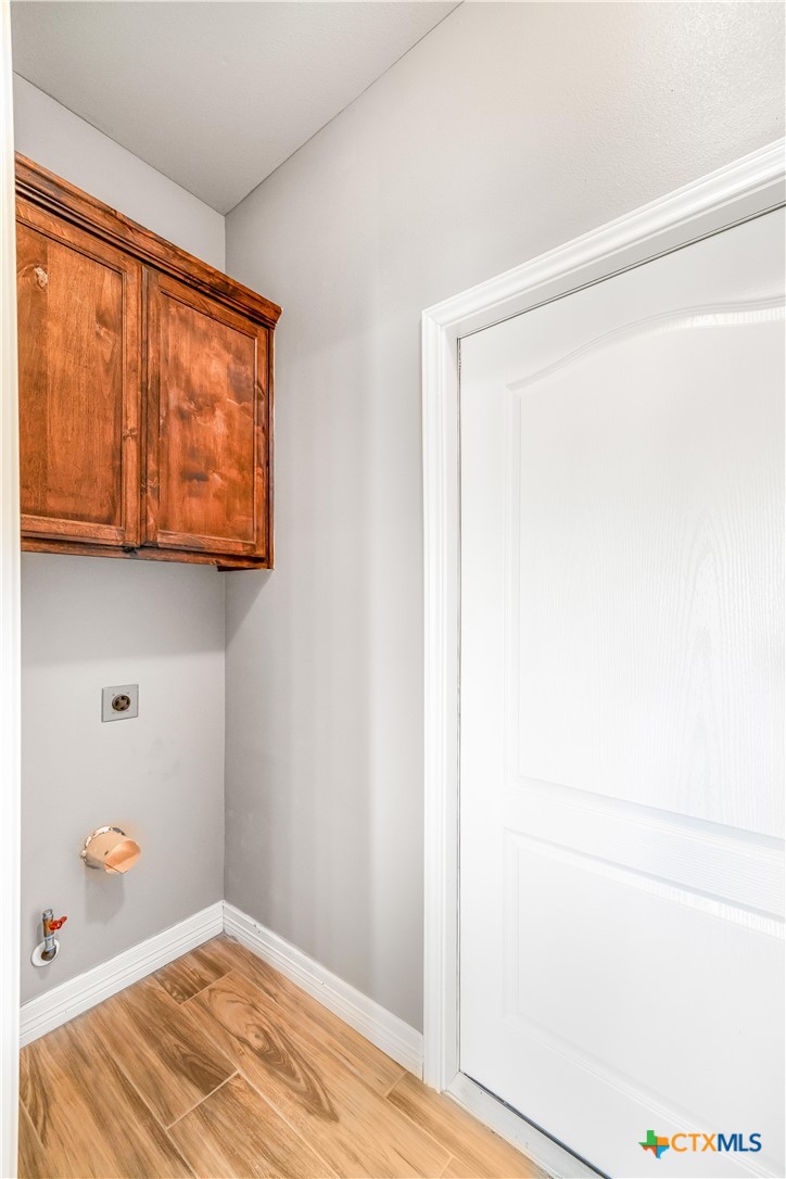 111 Giacomo Drive Property Photo 12