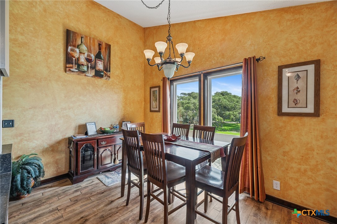 1402 Van Buren Property Photo 22
