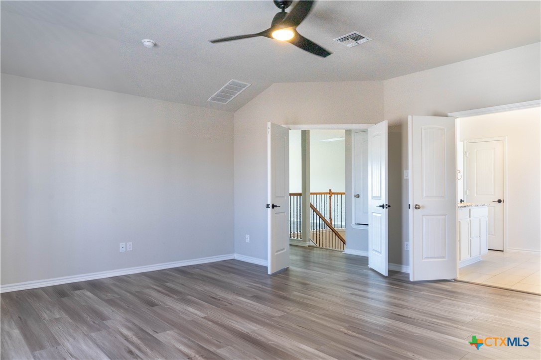 5748 St. Charles Drive Property Photo 16