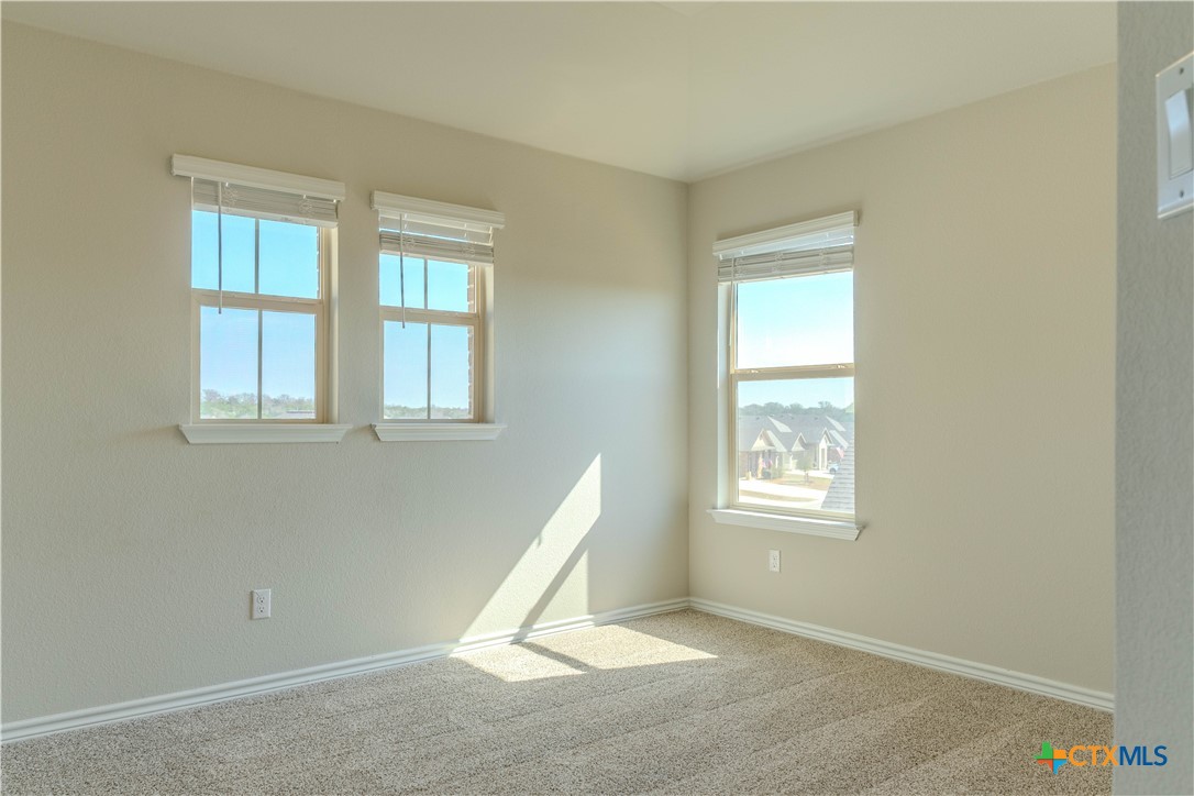 5748 St. Charles Drive Property Photo 22