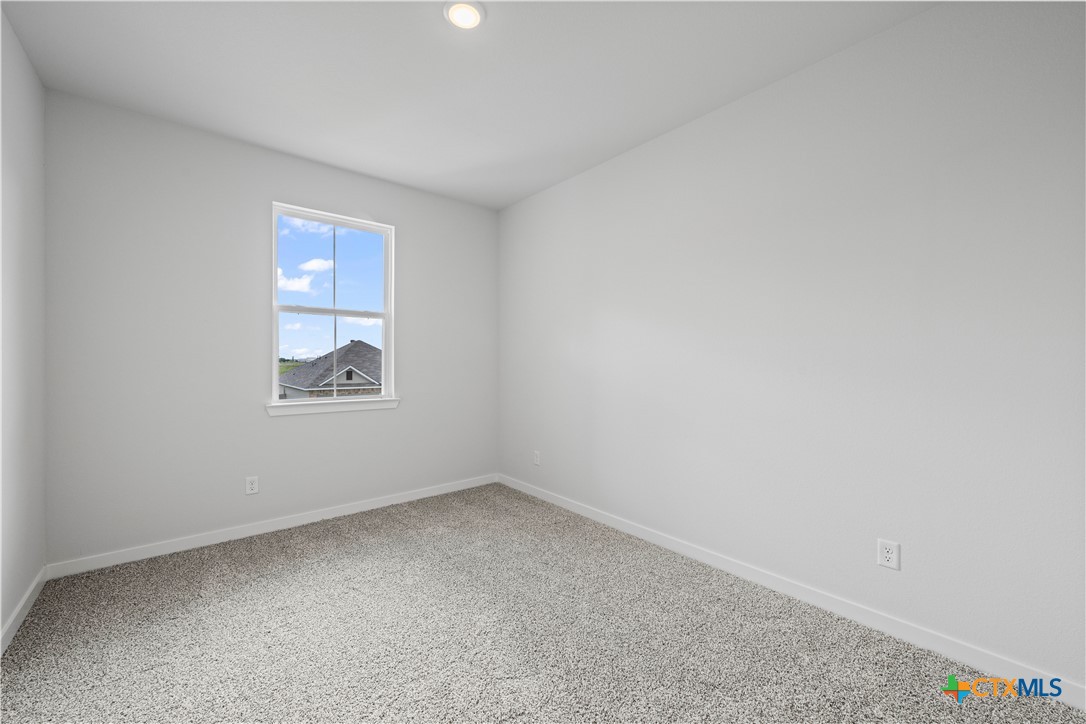 7709 Harvey Drive Property Photo 8