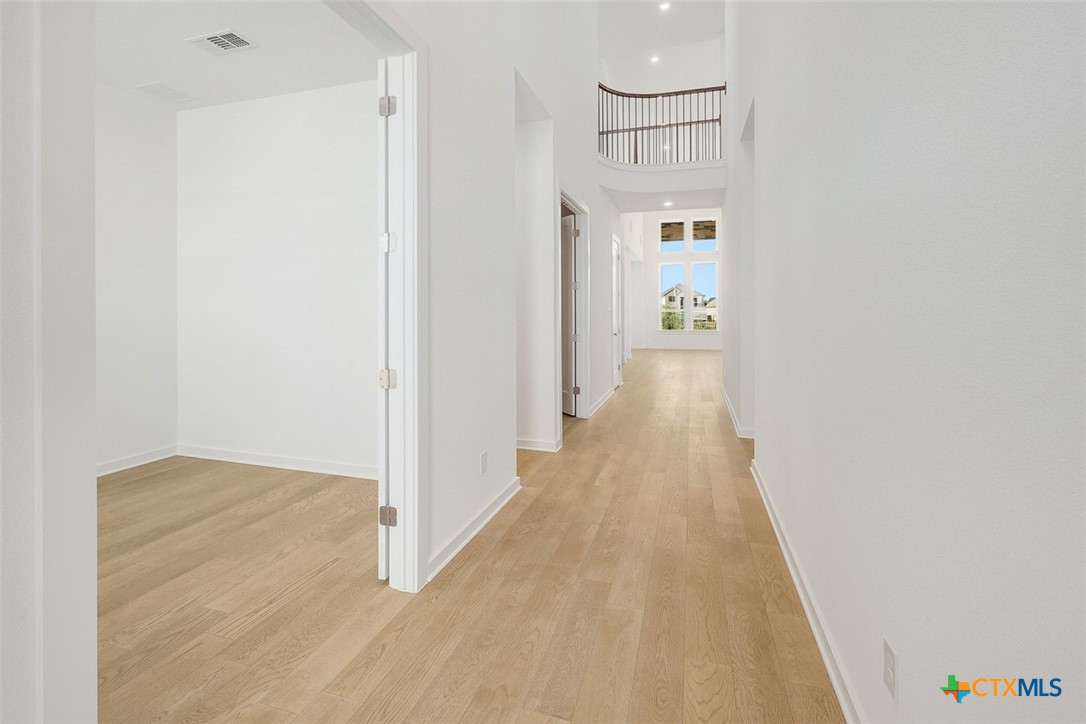 511 Tricia Court Property Photo 12