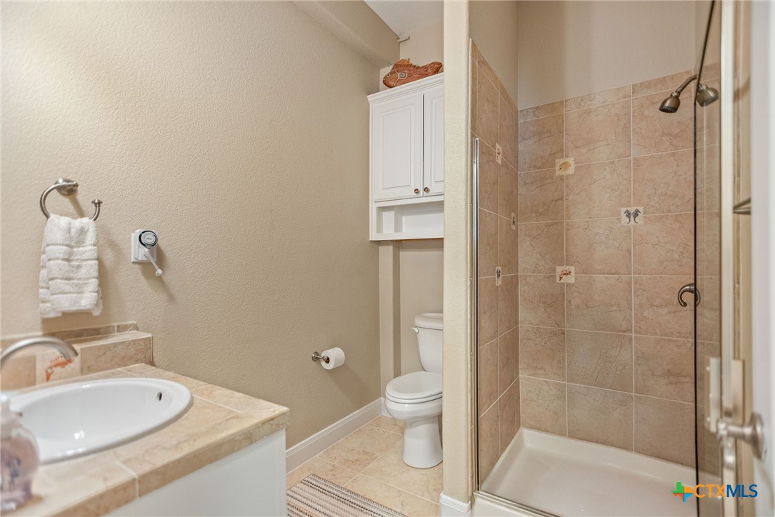 27 Las Palmas Drive Property Photo 44