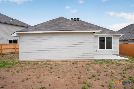 2108 Meridian Loop Property Photo 28