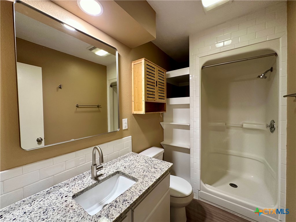 1409 N Bishop Street 2 Property Photo 10