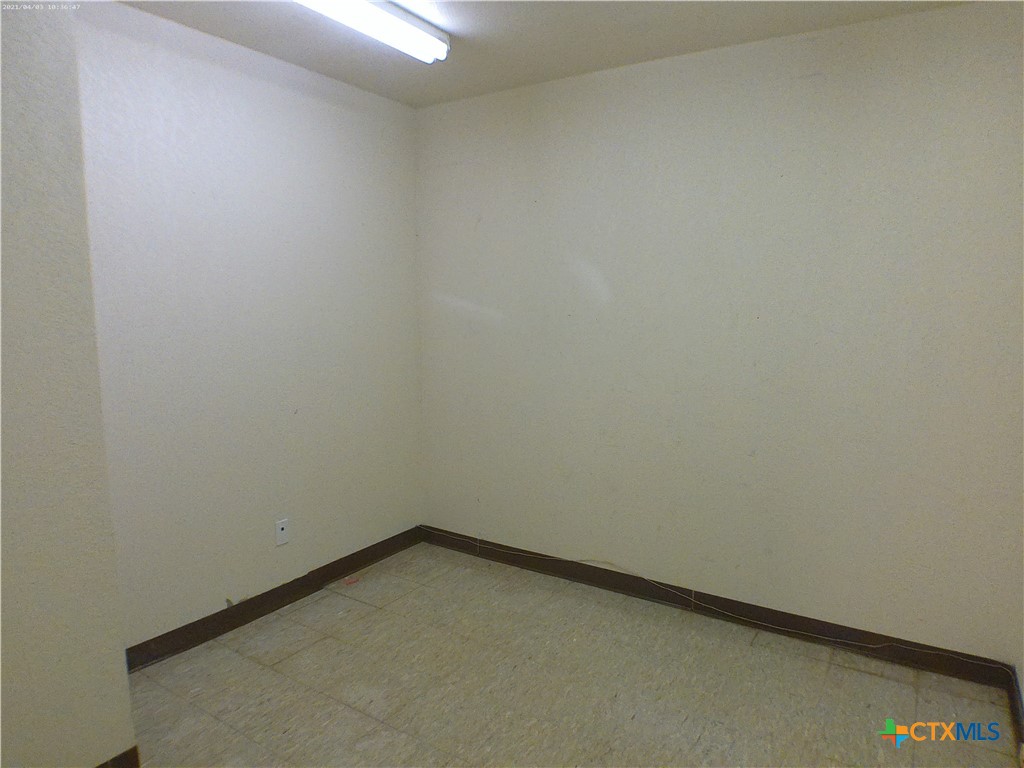 302 Priest Drive Property Photo 9