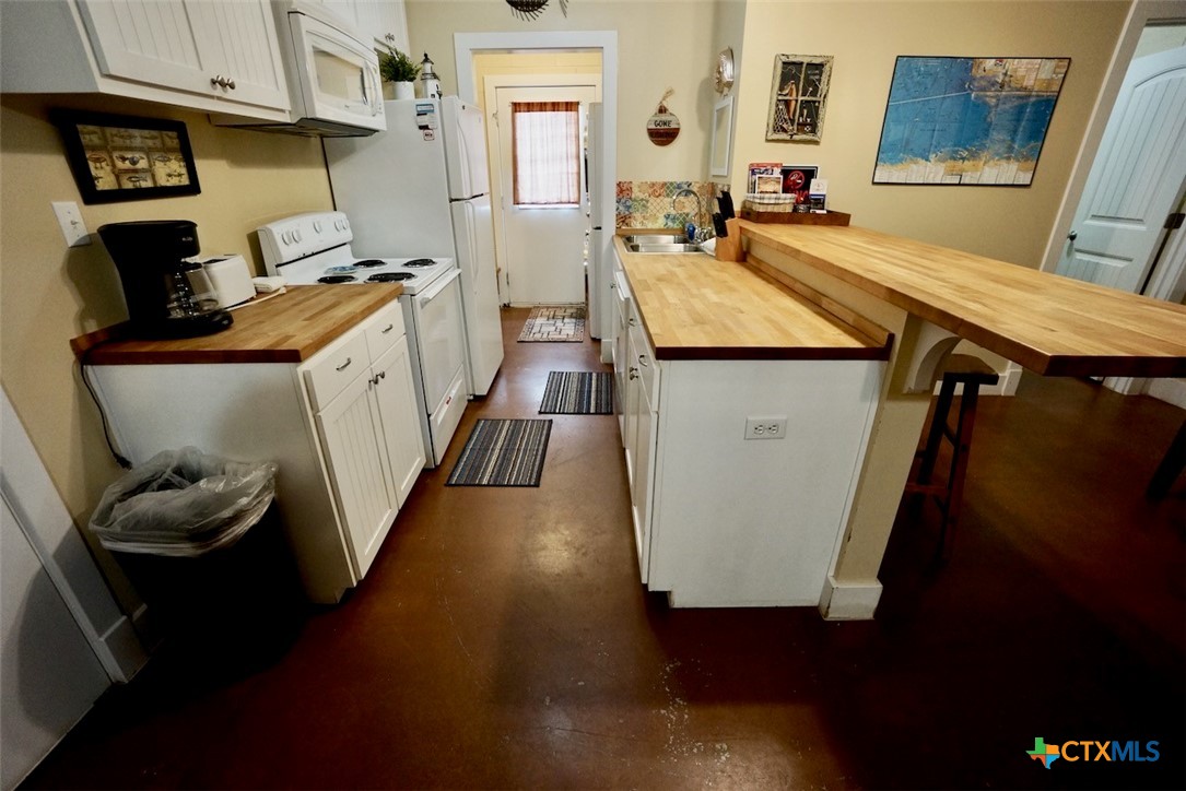 89 A-b Bayview Street Property Photo 14