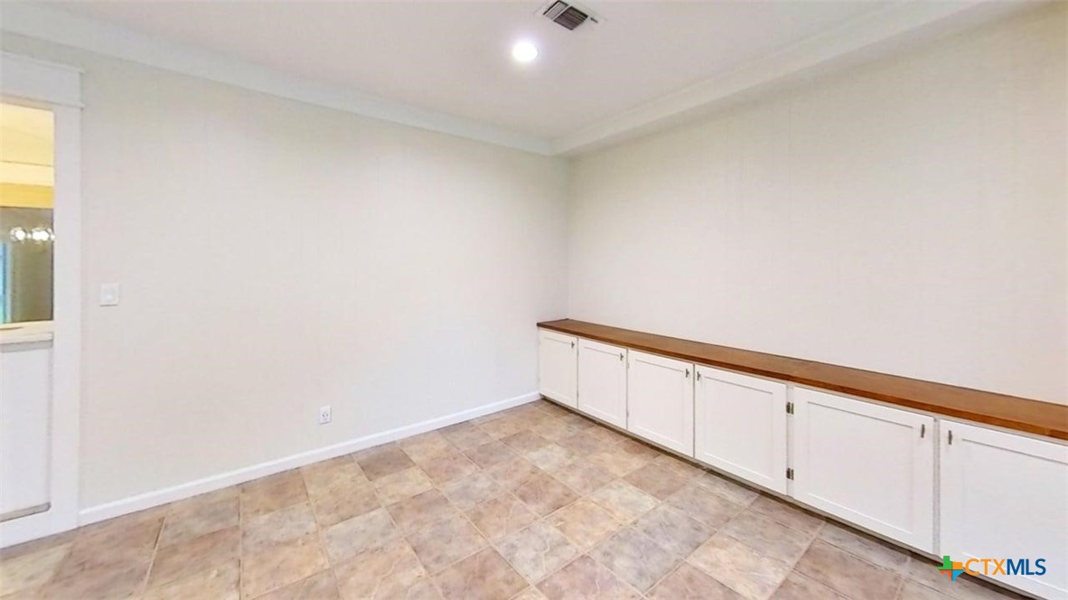 805 Timber Street Property Photo 17