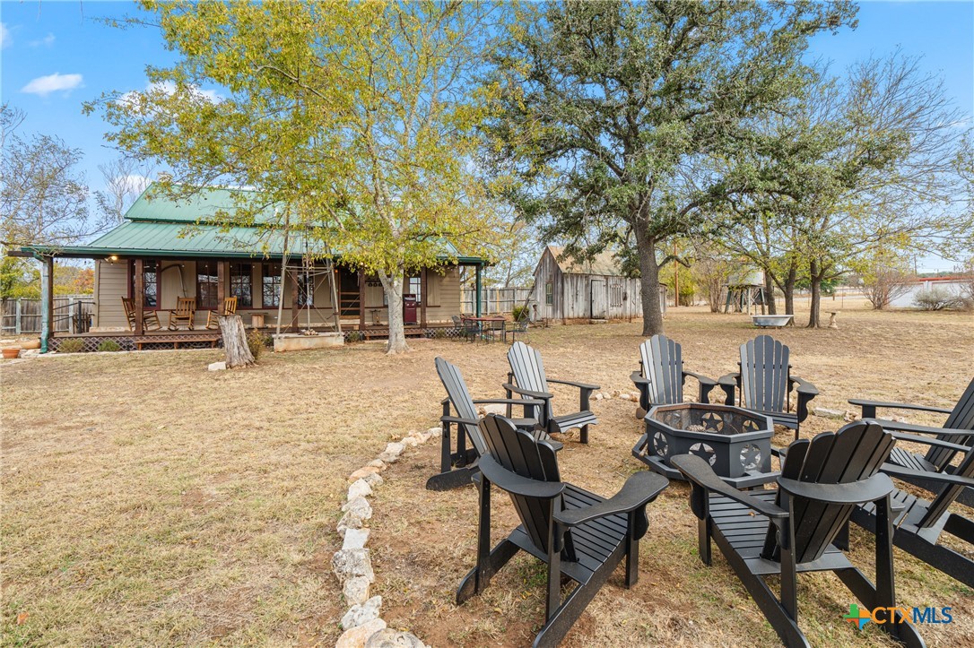 3499 W Us Highway 290 Property Photo 2