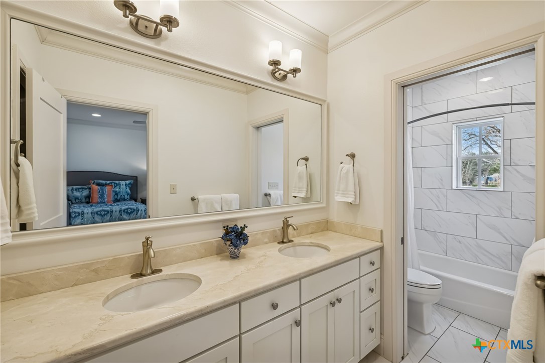 2319 Terminal Loop Road Property Photo 23