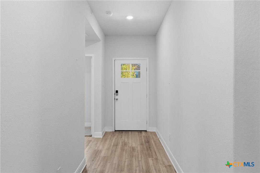 1328 Almond Creek Property Photo 3