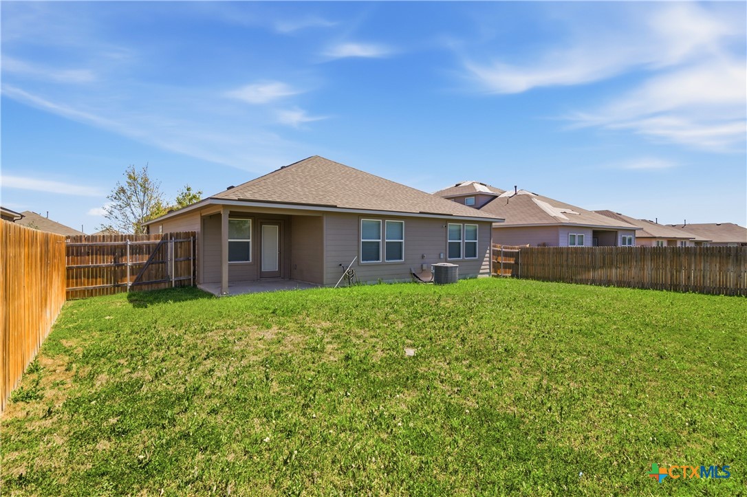 1328 Almond Creek Property Photo 33