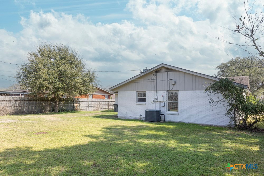 5109 Lilac Lane Property Photo 24