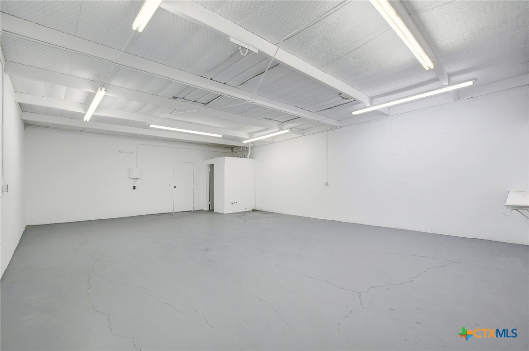 1419 Fleming Drive Warehouse 5 Property Photo 6