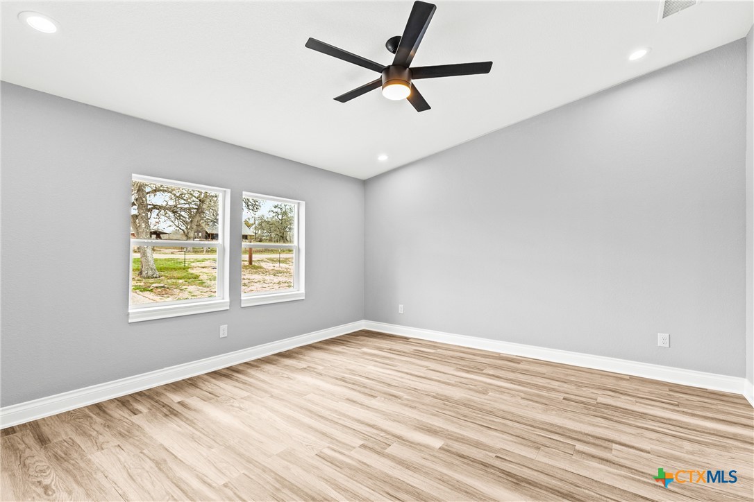 6638 Hickory Forrest Drive Property Photo 10