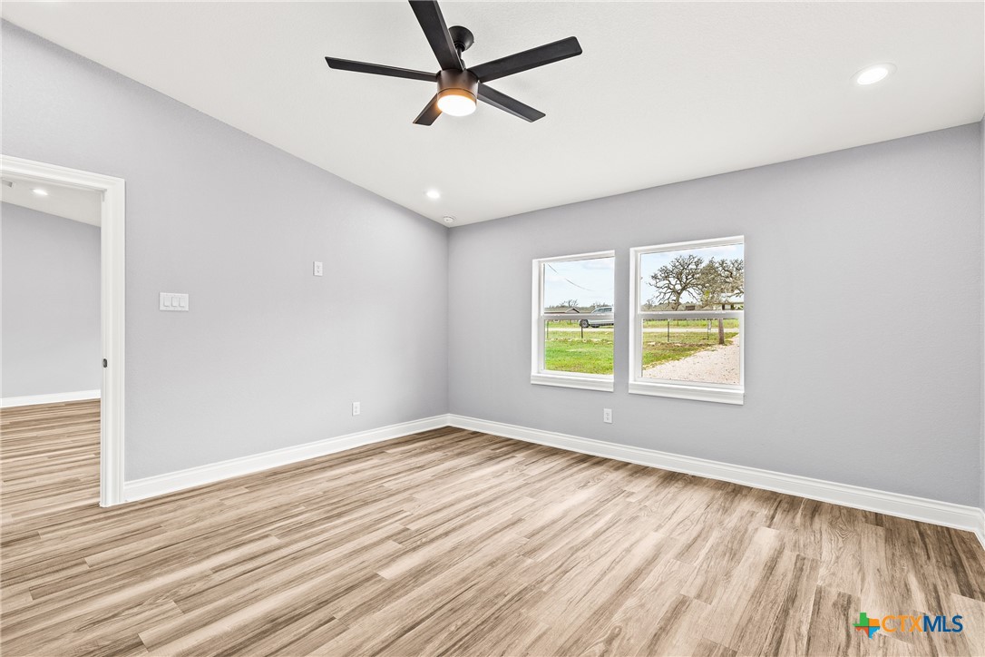 6638 Hickory Forrest Drive Property Photo 12