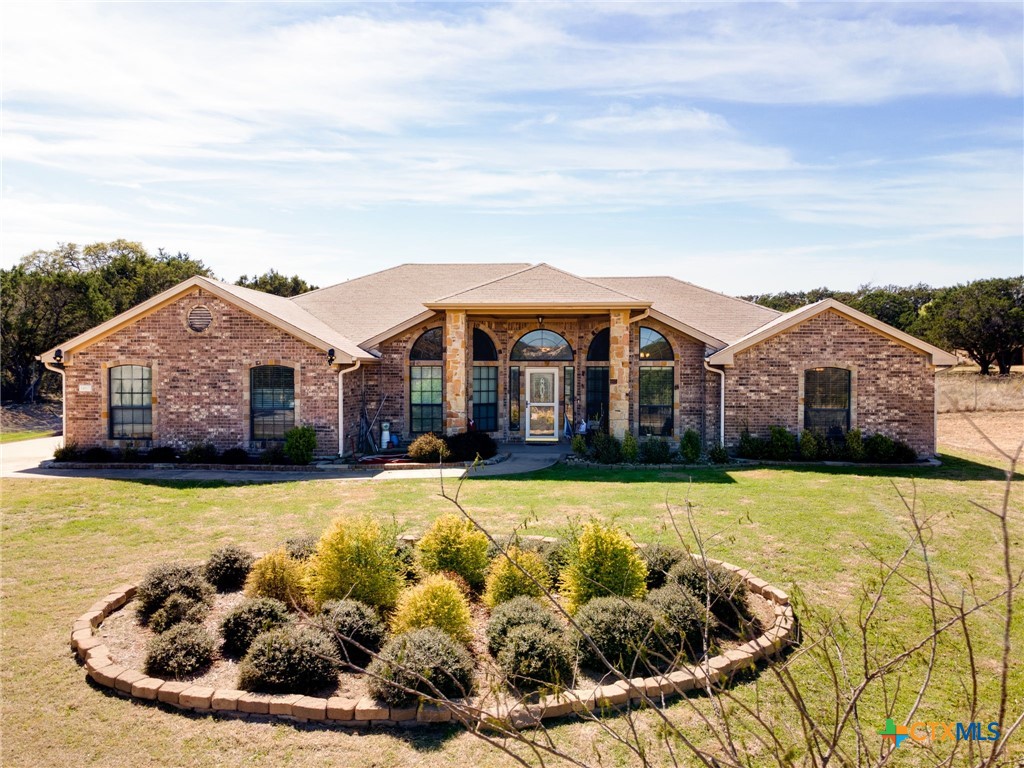 1467 Cr 4820 Property Photo 3