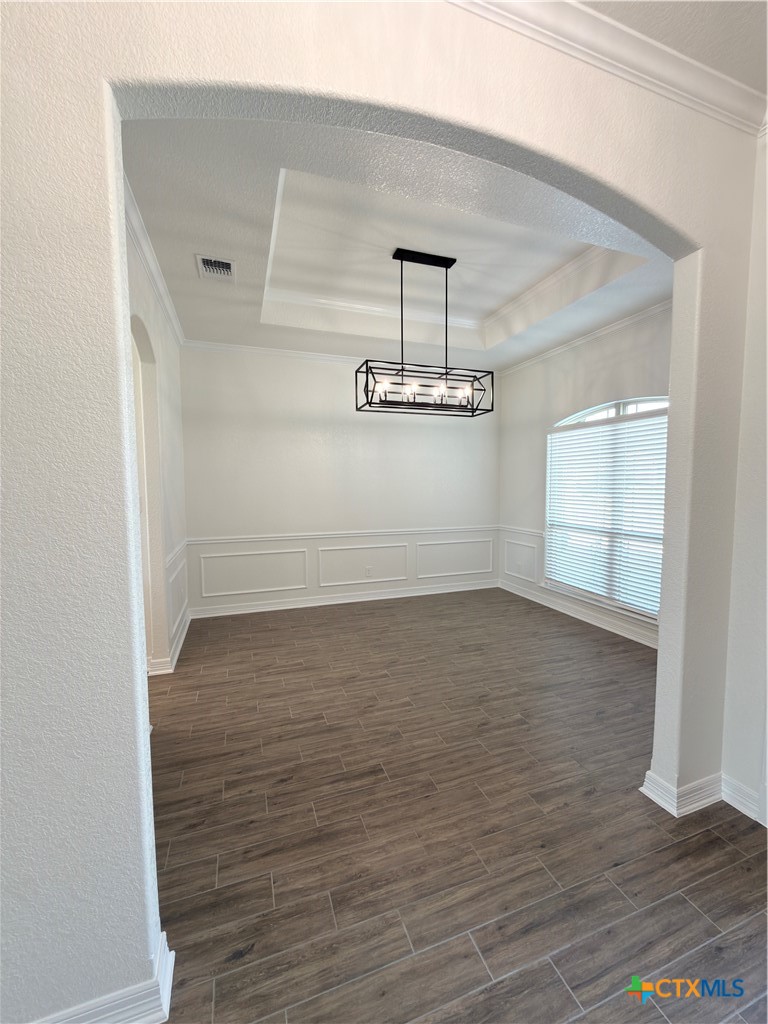 8702 Corgi Court Property Photo 3
