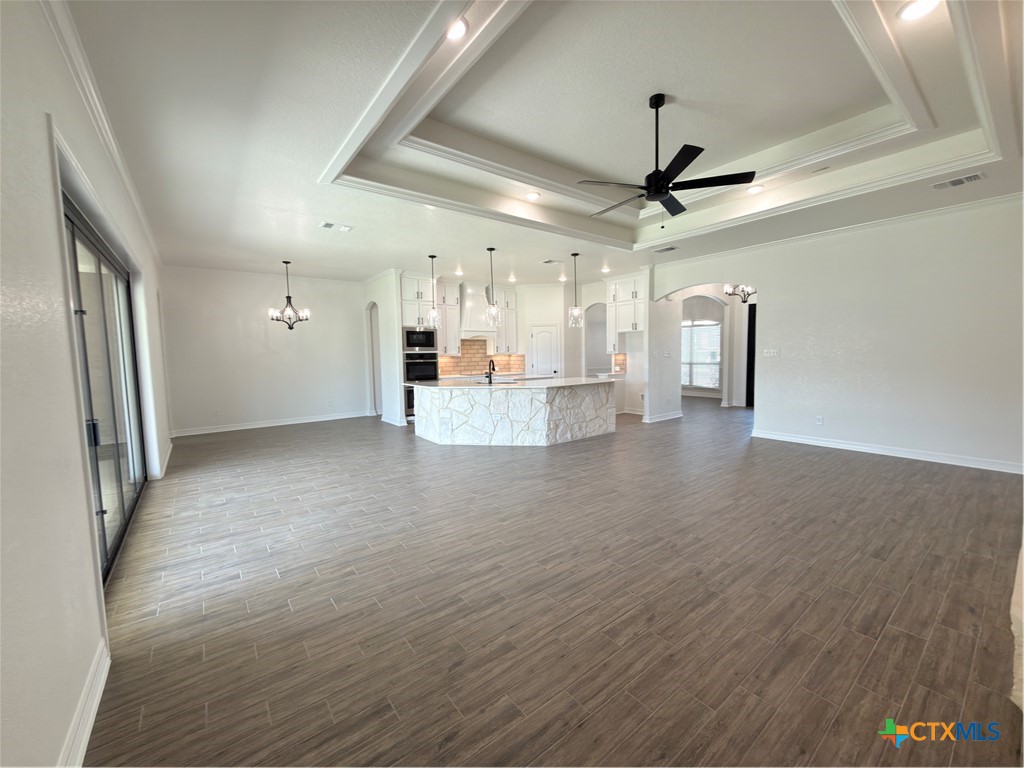 8702 Corgi Court Property Photo 6