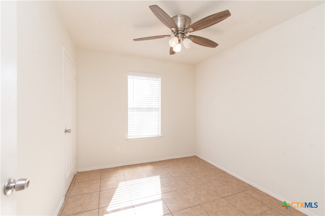 4405 Teri Road B Property Photo 7