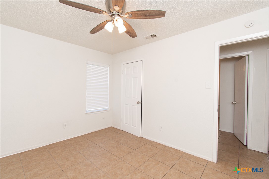 4405 Teri Road B Property Photo 12