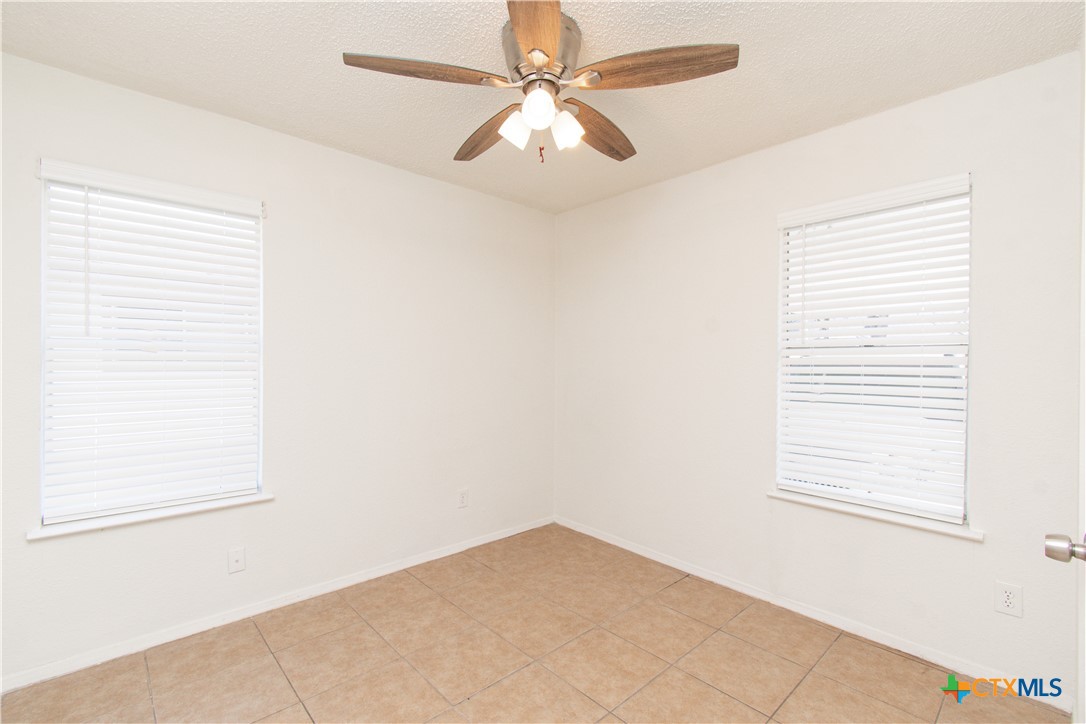4405 Teri Road B Property Photo 14