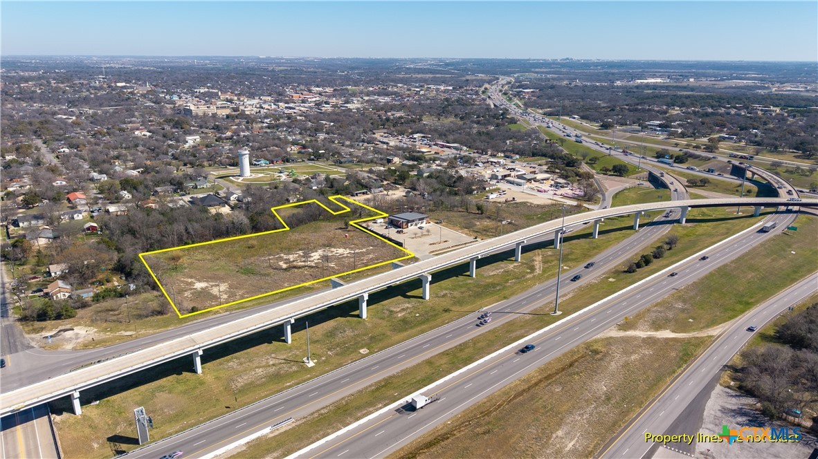350 W Highway 190 Ih 14 Expressway Property Photo 12