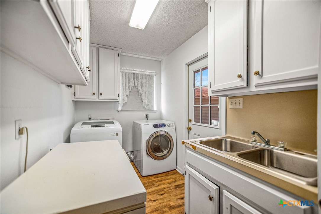 540 Royal Road Property Photo 17