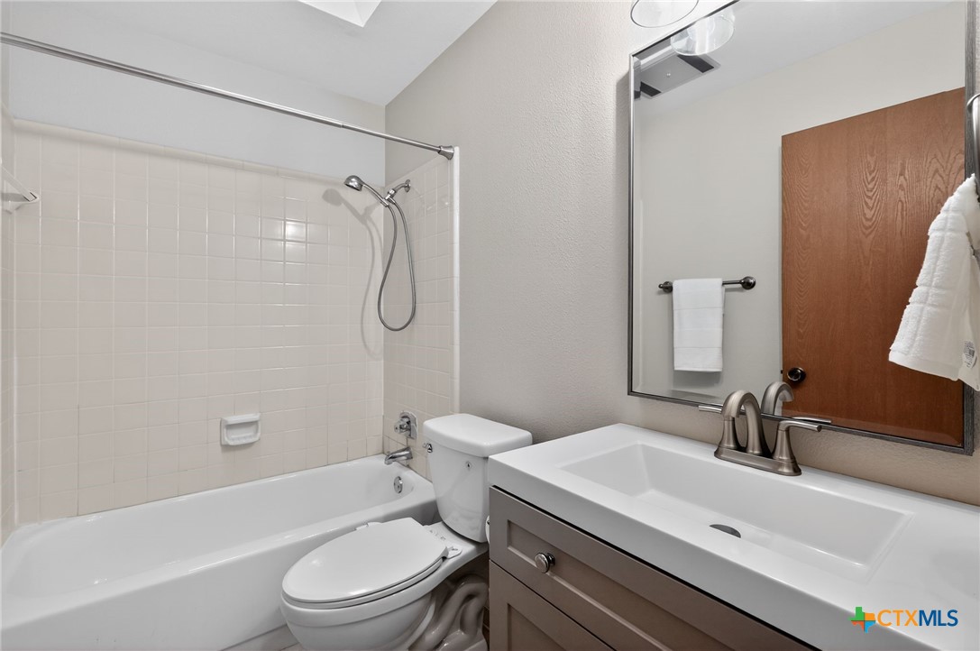 1719 Ridgeway Drive Property Photo 18