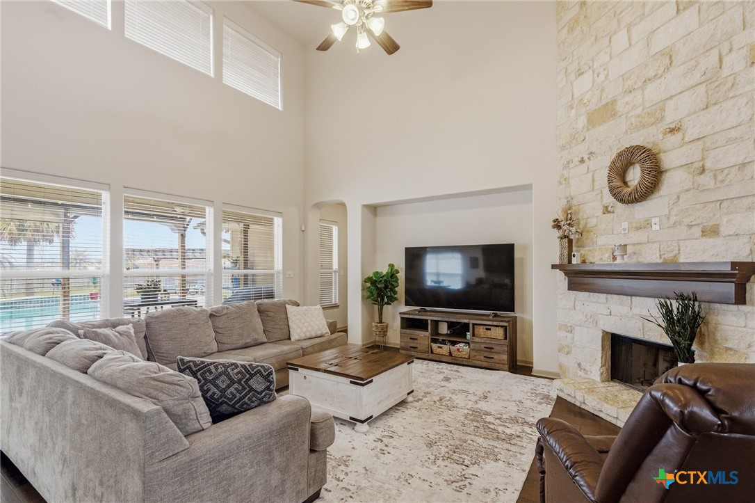 107 Brushy Creek Property Photo 18