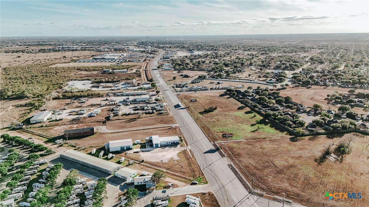 13102 N Navarro Property Photo 3