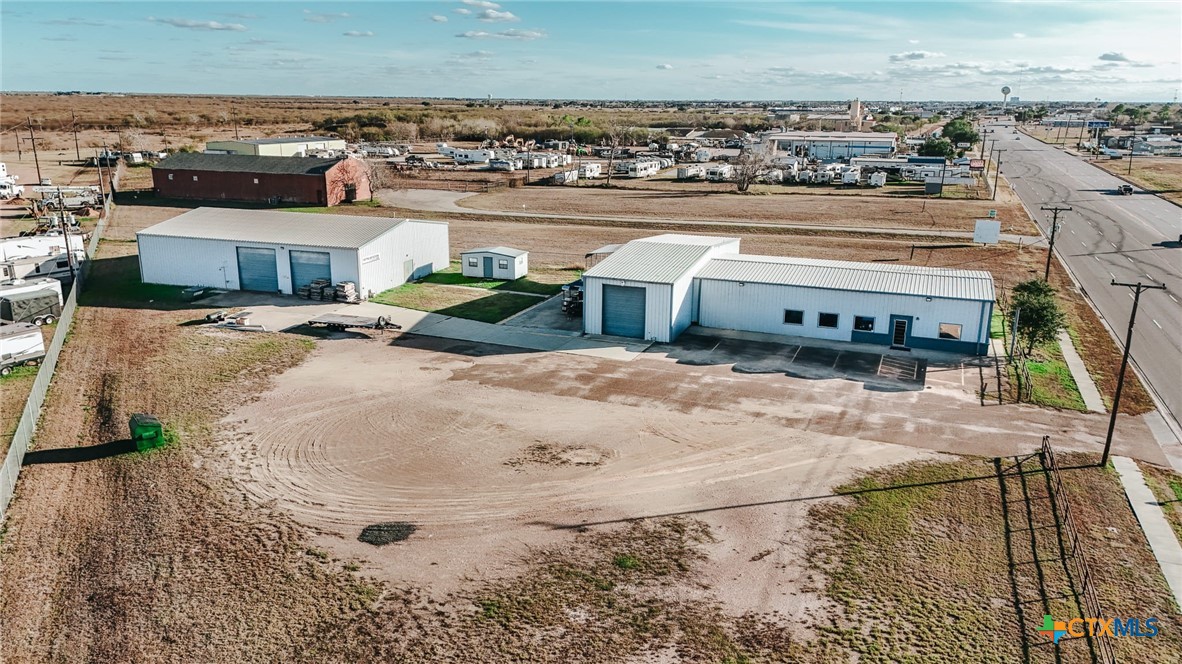 13102 N Navarro Property Photo 7