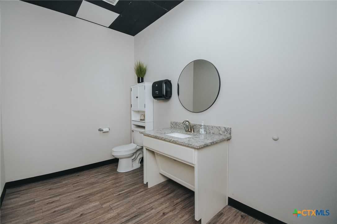 13102 N Navarro Property Photo 19