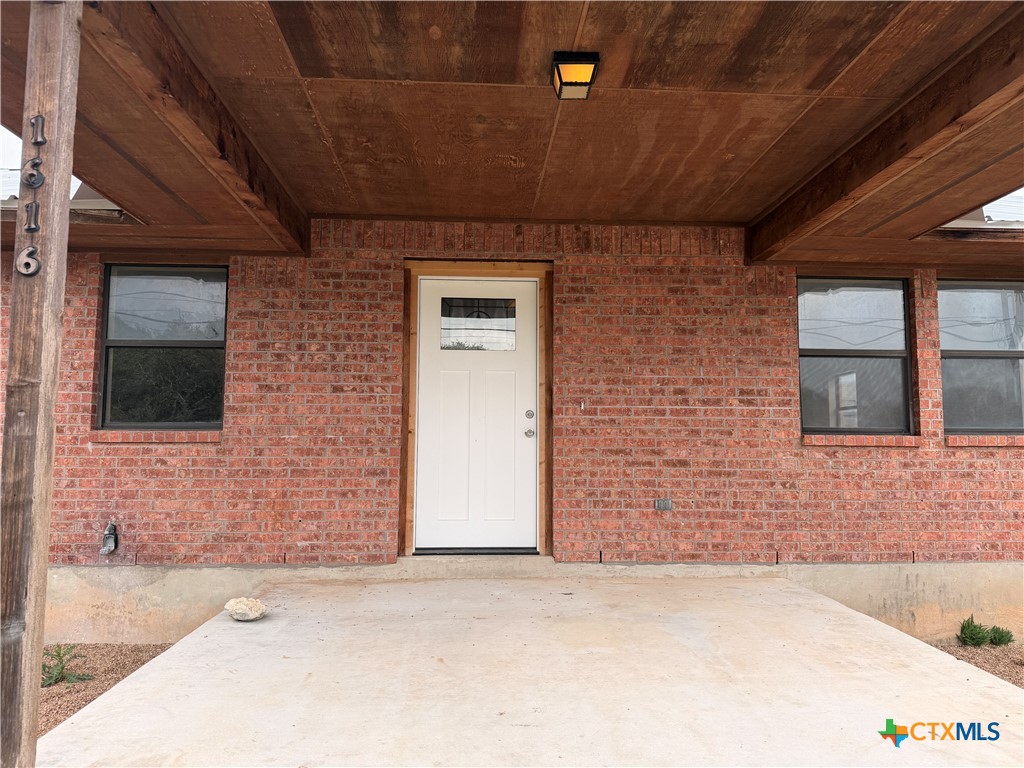 1616 Lonesome Property Photo 4