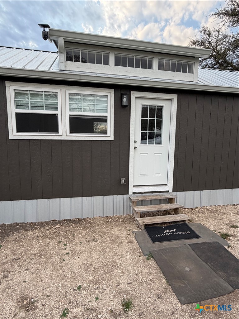 110 Guadalupe Drive Property Photo 2