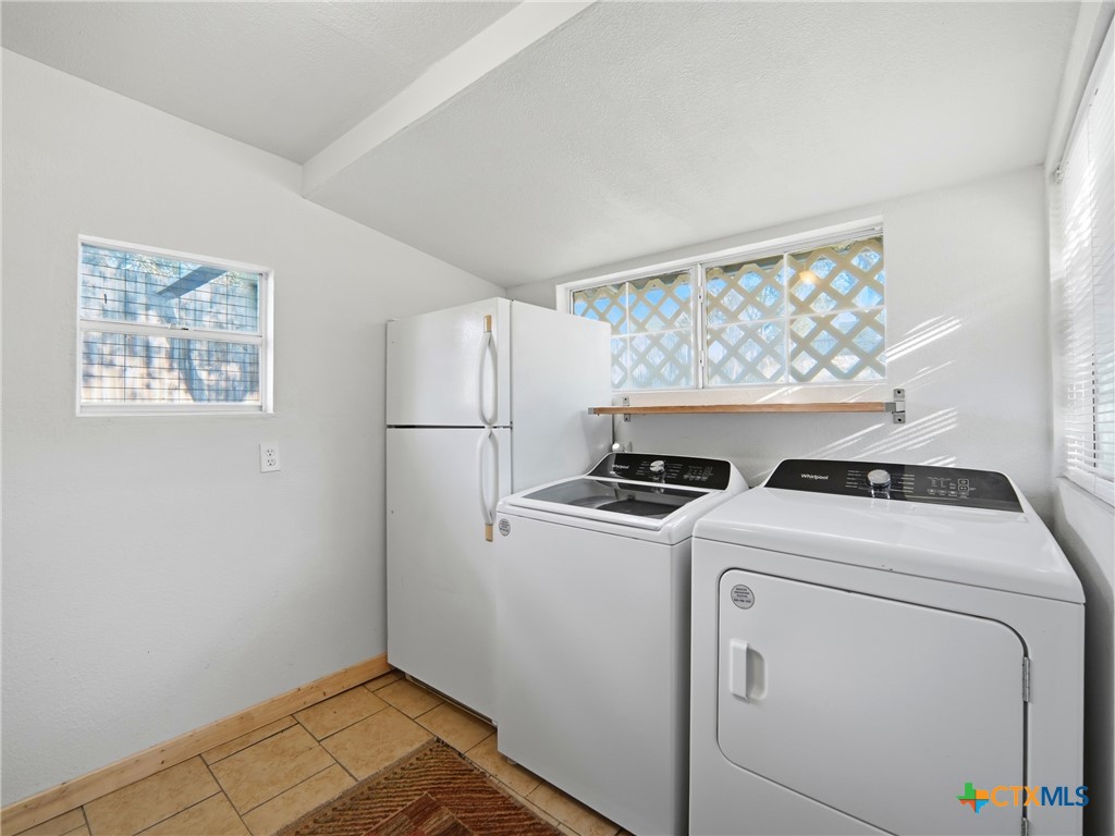 16019 Agua Vista Property Photo 25