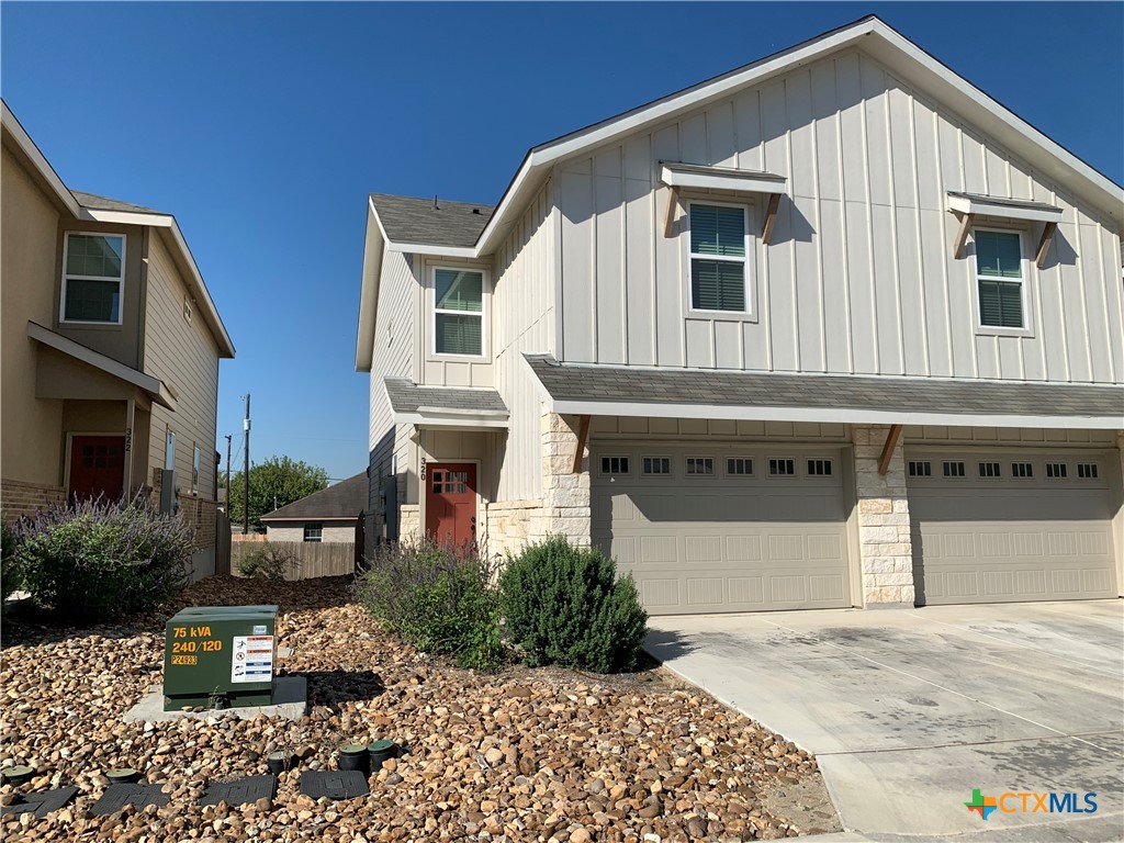 320 Untermaier Street Property Photo 1