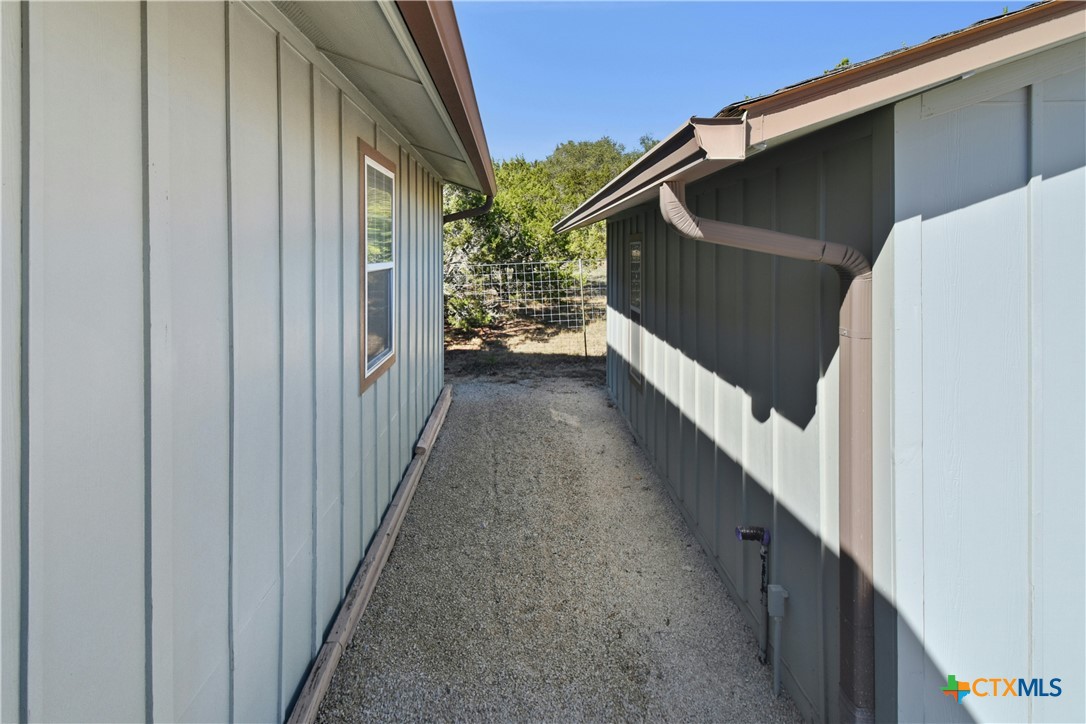 111 Janine Property Photo 21
